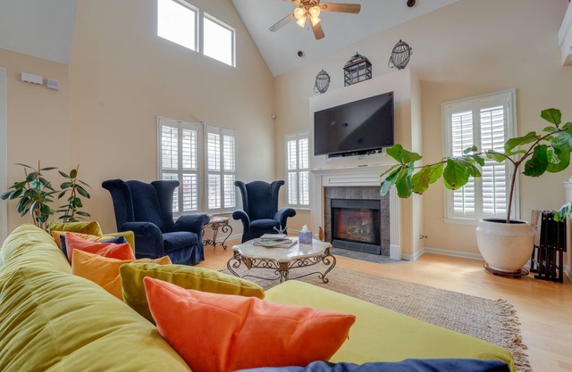 Ideally Located Memphis Home: 3 Mi to Beale St!