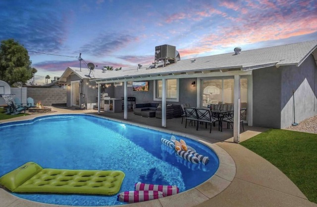 Ideally located Old Town home w/heated pool