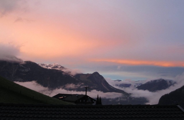 Idyllic mountain farm with a beautiful view of the Zillertal and Inntal!