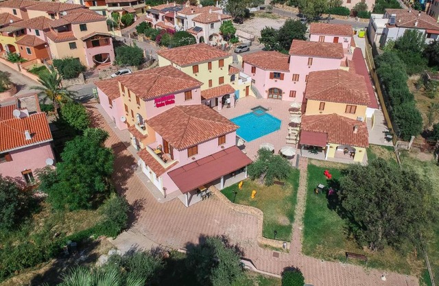 Idyllic Residence Cala Viola 2 Bedroom sleeps nm1378