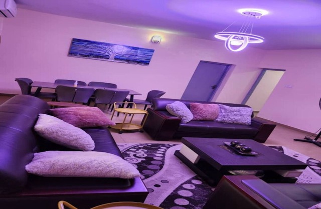 Ikeja Upscale 3-bedroom off Allen Street: 10 Minutes To International Airport