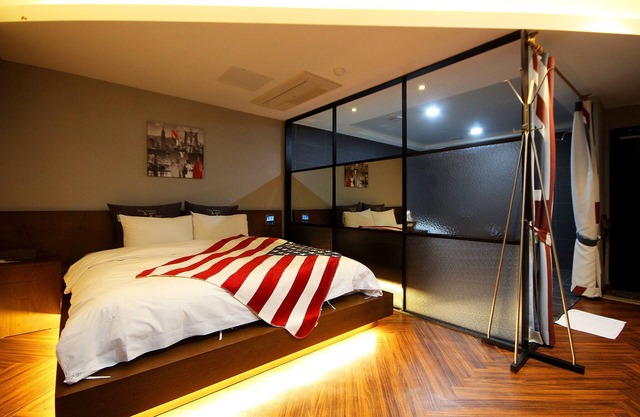 Iksan Roman Drive-in Hotel