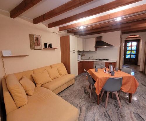 Il Cortiletto Mountain Lake Iseo Hospitality