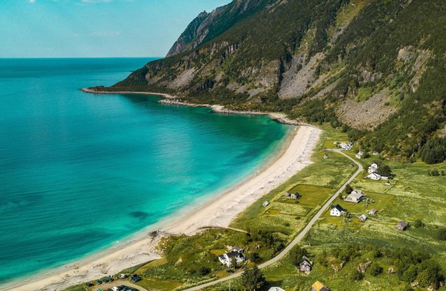 Immersed in a culture of creativity and surrounded by vibrant street art !