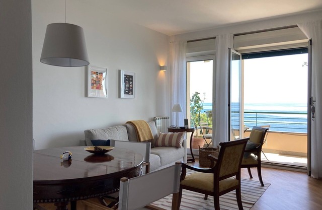 In front of the sea in Nervi