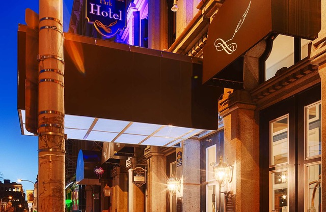 Independence Park Hotel, Premier Collection