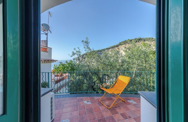 Indulge in the beauty of nature. Perfect place for you and your furry friends.
