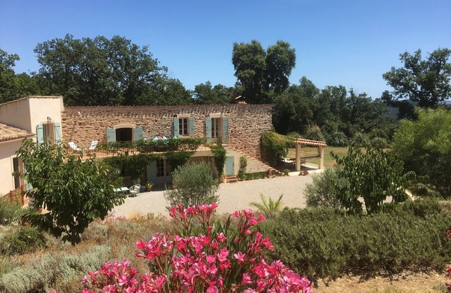 Infinity Pool at Stone Built House Stunning Views Perfect for Families Sleeps10