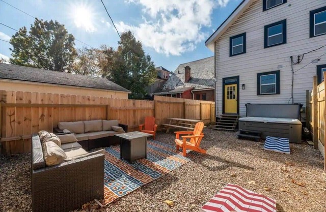 Inviting 7 Bed Home with Hot Tub and Fire Pit