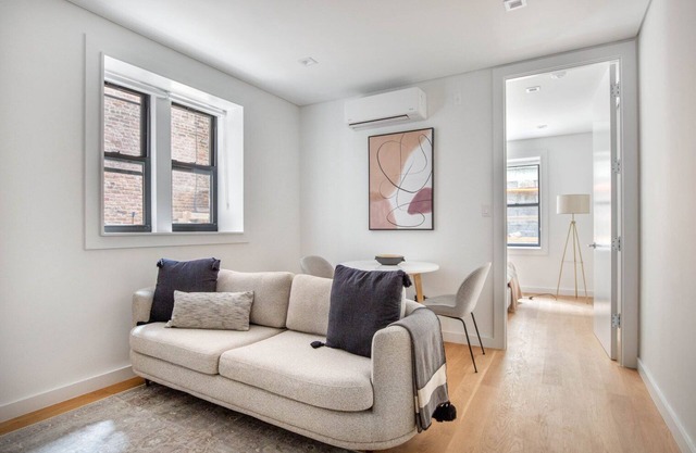 Inviting SoHo 1BR w/Outdoor Space & In-Unit W/D, by Blueground