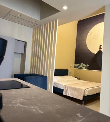 Iris Apartments
