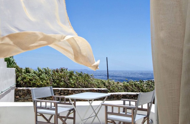 Iris House Agios Sostis