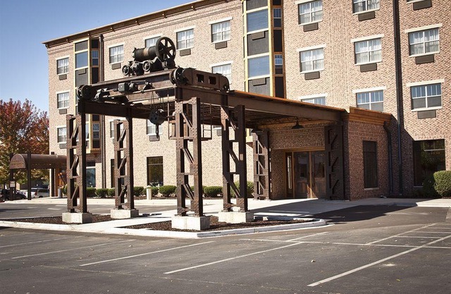 Ironworks Hotel