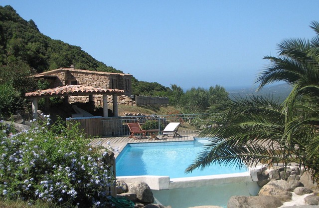 ISOLATED STONE VILLA WITH MAGNIFICENT PANORAMIC VIEWS