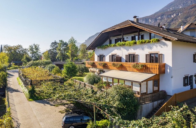 723A Apartment Burgunderhof