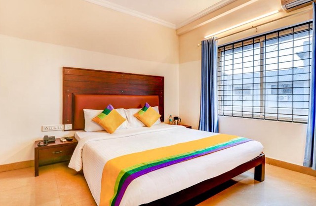 Itsy Hotels Ammu Regency