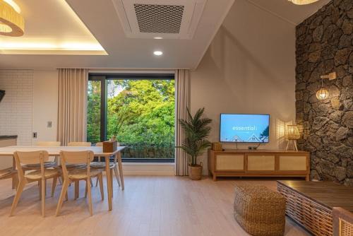 Jeju at Aewol Forest 402