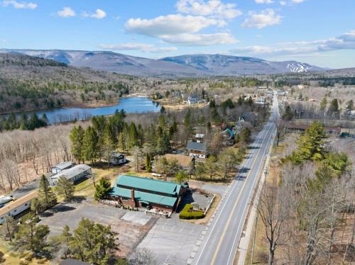 Jessie's Harvest House