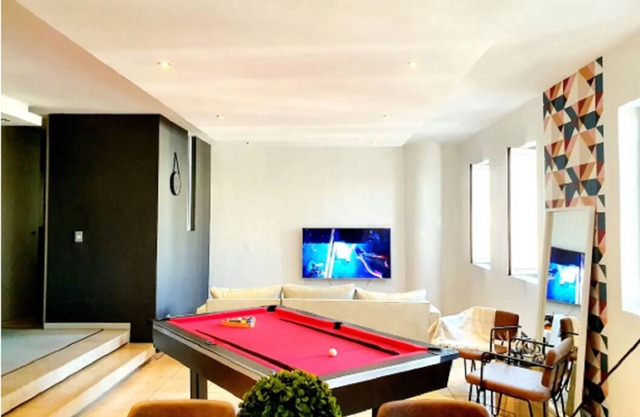 Johannesburg's Chic New York Suite