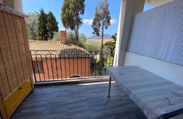 Joli Studio Dans UNE Residence Avec Piscine