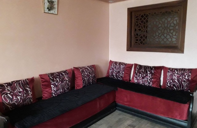 Joli Studio Meublé Excellent Emplacement