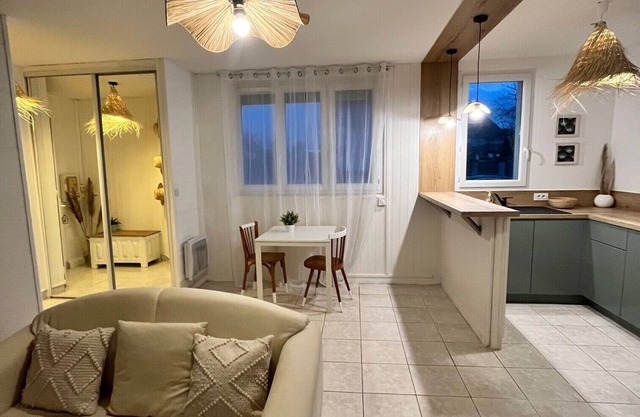 Jolie Maison de 40m2 Avec Jardin Proche Paris et Disneyland Gare rer A