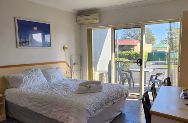 Jopen Motel Unit 1 - In the heart of town