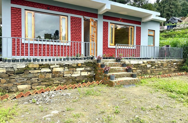 Jungle Kinara Hill View 3 BHK By Homeyhuts