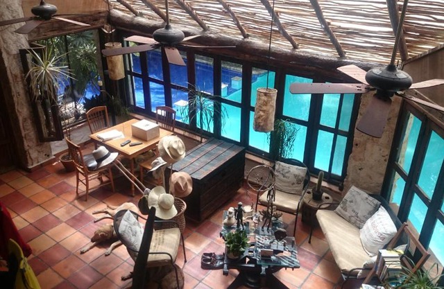 Jungle Lodge CANCUN AEROPUERTO