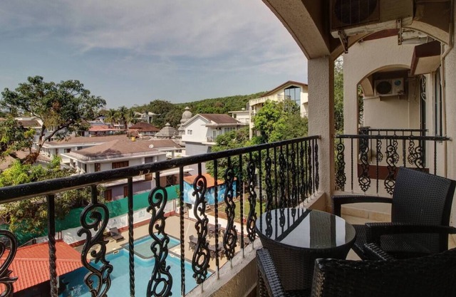 junior suite with 2 Bedroom 1