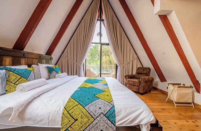 Katrina's Safari Cabin 4BR Nanyuki