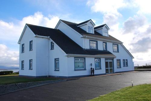Kemar House post code F26RR28