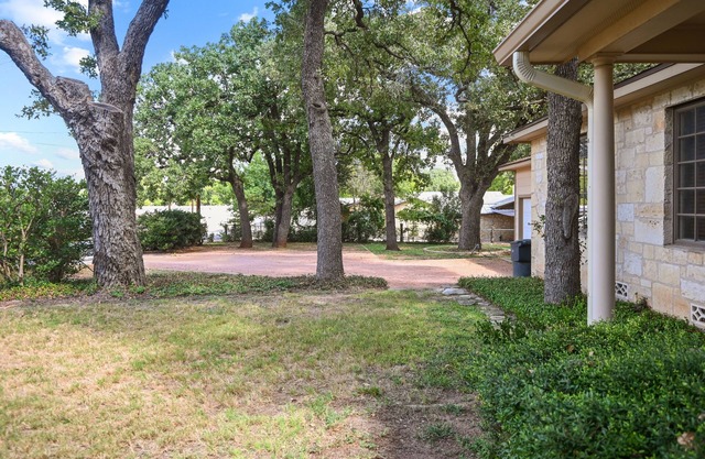 Kermit's Place 3 Bedroom Home