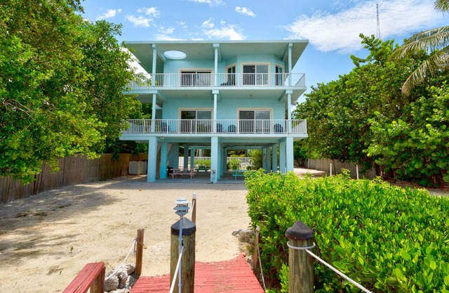 Key Largo Sunset Estate