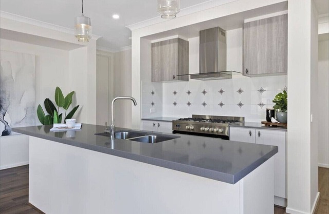 Kick Back, Relax @ Cozy Value Comfy Budget Stays !