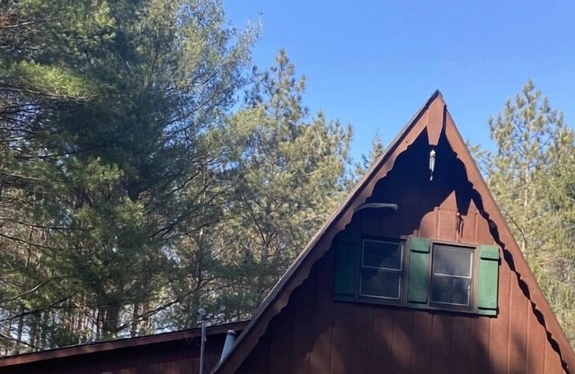 Kickapoo Corners Cabin