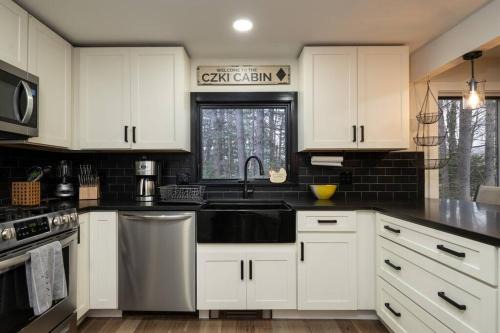 Killington Ski Chalet - Newly Renovated