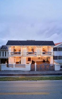 King Palace Ooty by VOYE HOMES