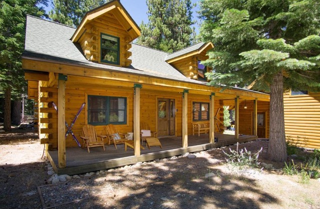 Kiowa Log Cabin home