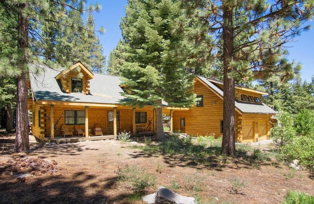 Kiowa Log Cabin