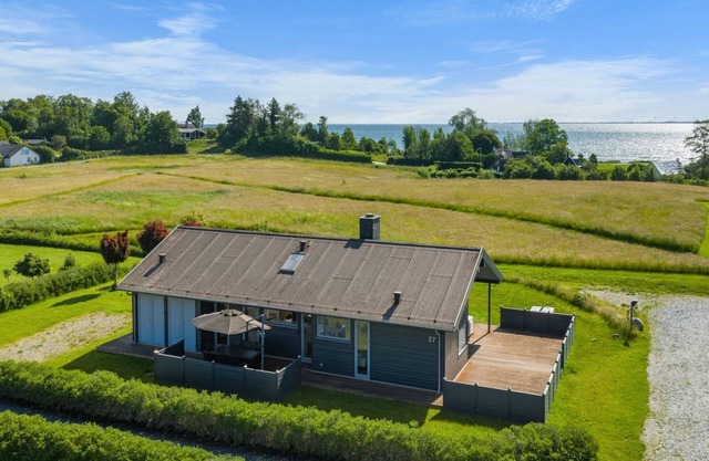 "Konsta" - 300m from the sea by Interhome