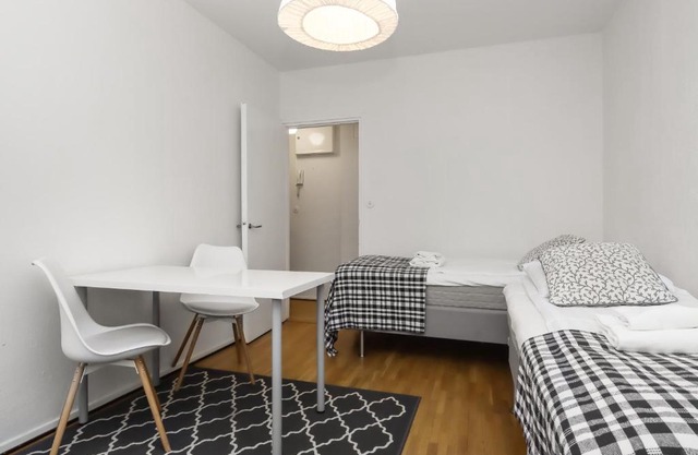 Kotimaailma Helsinki - Vuorimiehenkatu 31