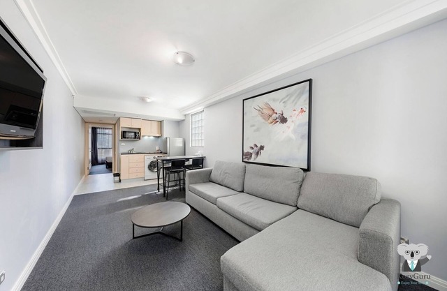 KozyGuru | Sydney CBD | Modern City Hideaway