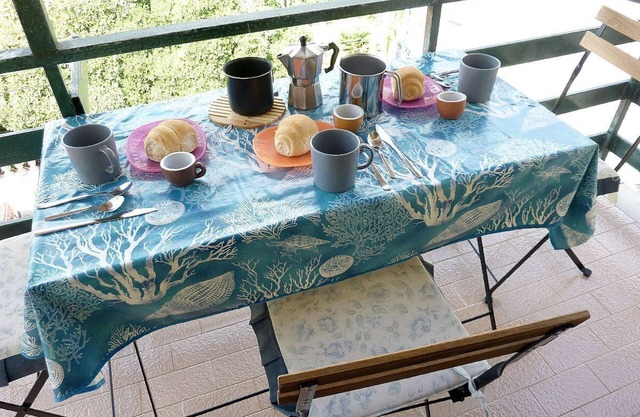 La Bouganville Cala Gonone 400 m from the sea - WIFI and A.C.