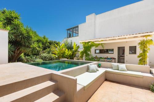La Casa Della Maestra by Perle di Puglia