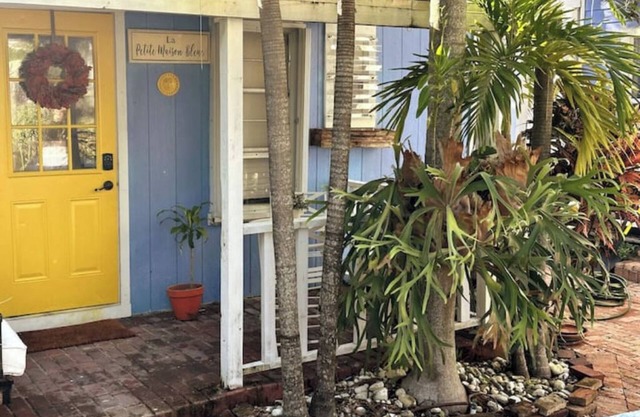 La Petite Maison Bleue