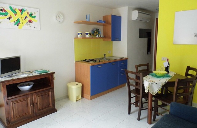 La Plaza Residence - Two-room apartment 4