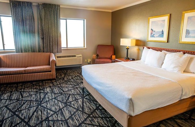 La Quinta Inn Milwaukee Airport / Oak Creek