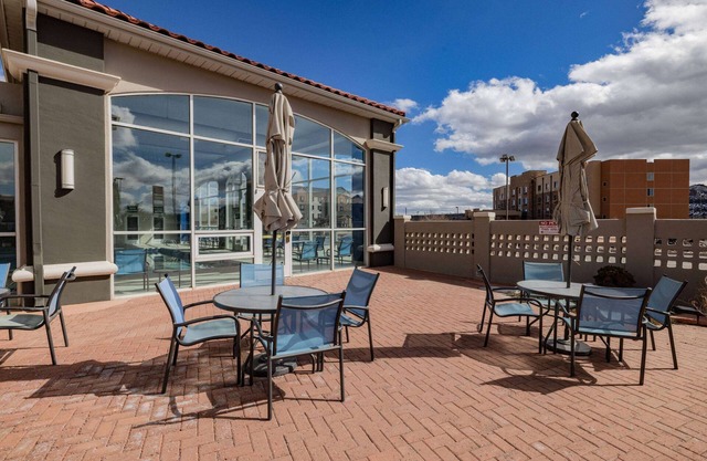 La Quinta Inn & Suites by Wyndham Gallup