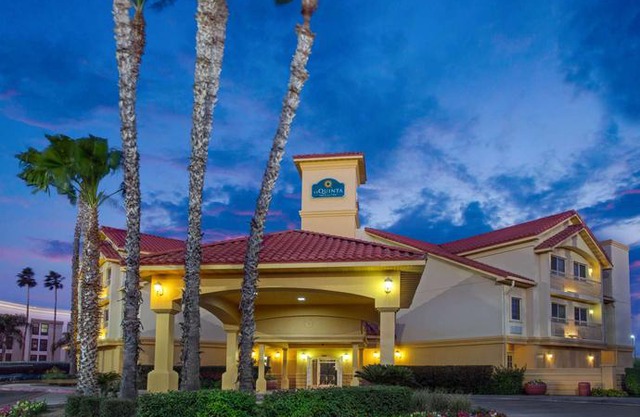 La Quinta Inn & Suites Tucson Airport